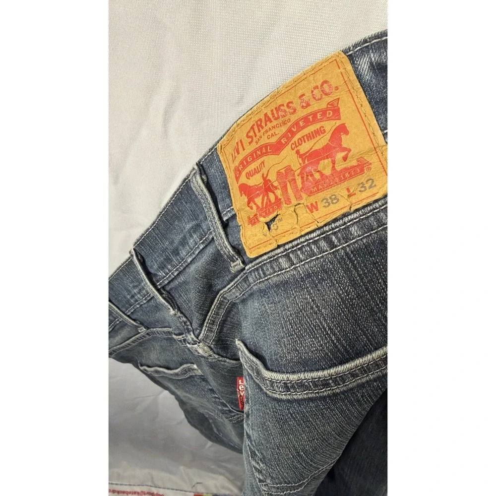 Levi's 505 Jeans Medium Wash‎ Fade Blue Jeans True Size 36/32